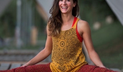 Interviu Oana Maftei: “Este o pierdere uriasa sa te rezumi doar la asane”