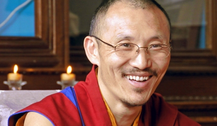 Interviu Tenpa Yungdrung Rinpoche: “Natura de Buddha exista in interiorul tuturor oamenilor, tuturor fiintelor vii, inclusiv al animalelor”