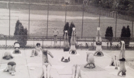 imagine-yoga-regimul-comunist