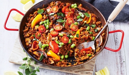 Reteta de paella mediteraneana vegana