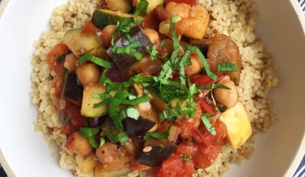 Reteta vegetariana de toamna: Ghiveci cu naut si quinoa