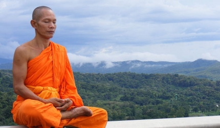 budist-meditatie Scopul real al practicilor Yoga. De la Vedanta la industria yoga. Prima parte