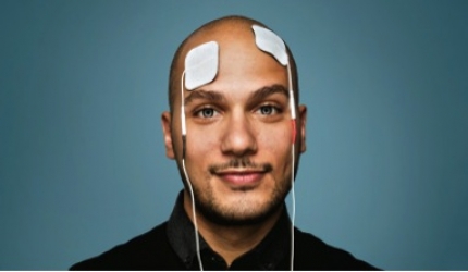 Stimulator care poate transmite informații creierului