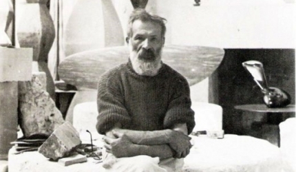 Secretele coloanei infinitului ascund viziunea yogina a geniului lui Brancusi