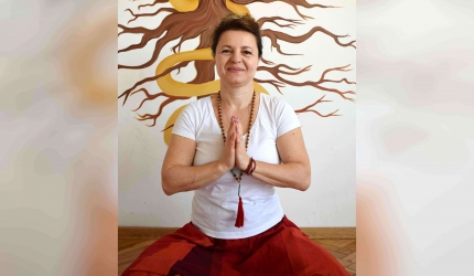 Serenciuc-Zsuszanna-instrutor-yoga