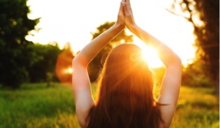 Sfaturi de pret din medicina ayurvedica pentru sezonul cald