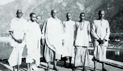 sivananda yoga