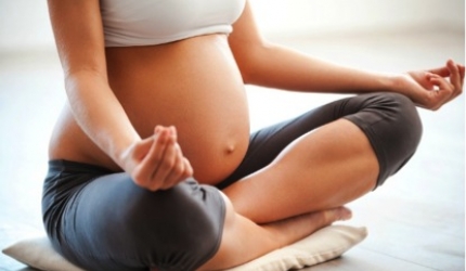 Yoga prenatală: beneficii, recomandări și contraindicații