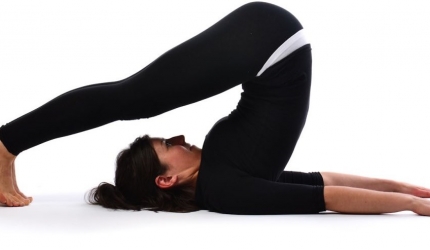 Halasana (Plugul)